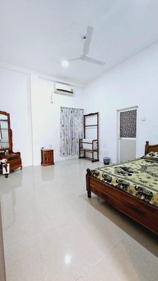 Aloevera Villa Negombo Extérieur photo